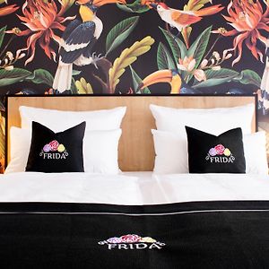 Deluxe Zimmer mit Kingsize-Bett